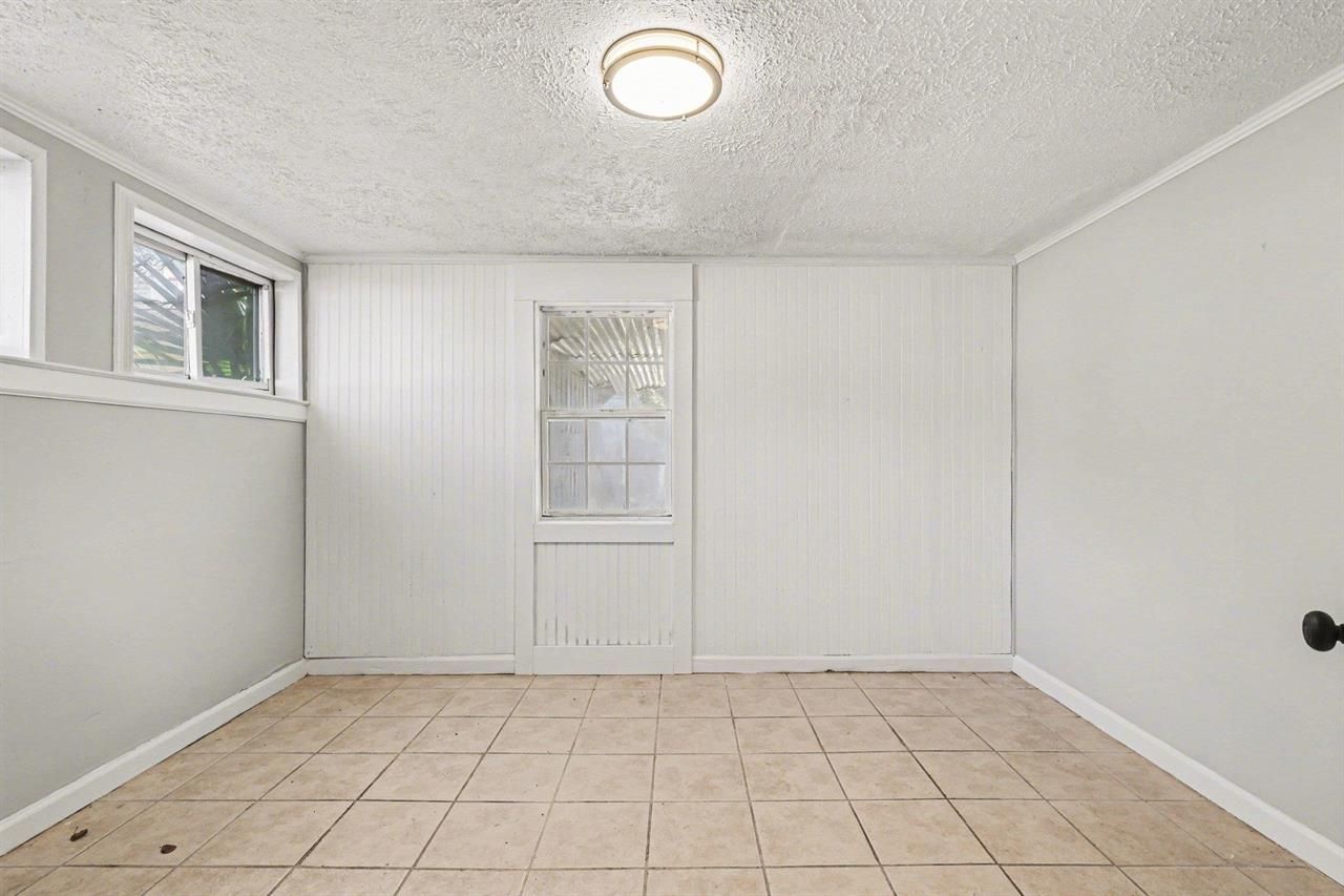 1710 Holly Dr.  Photo 17