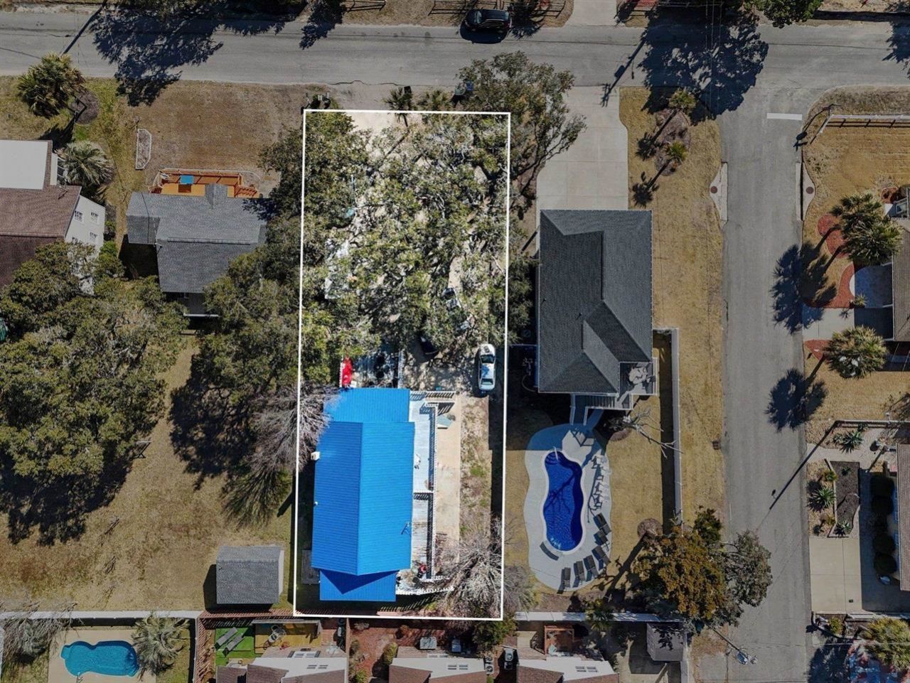 1710 Holly Dr.  Photo 4