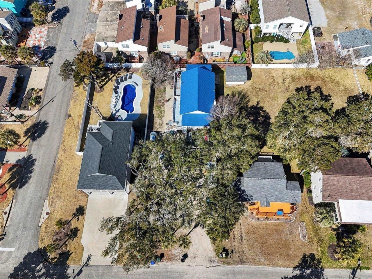 1710 Holly Dr.  Photo 6
