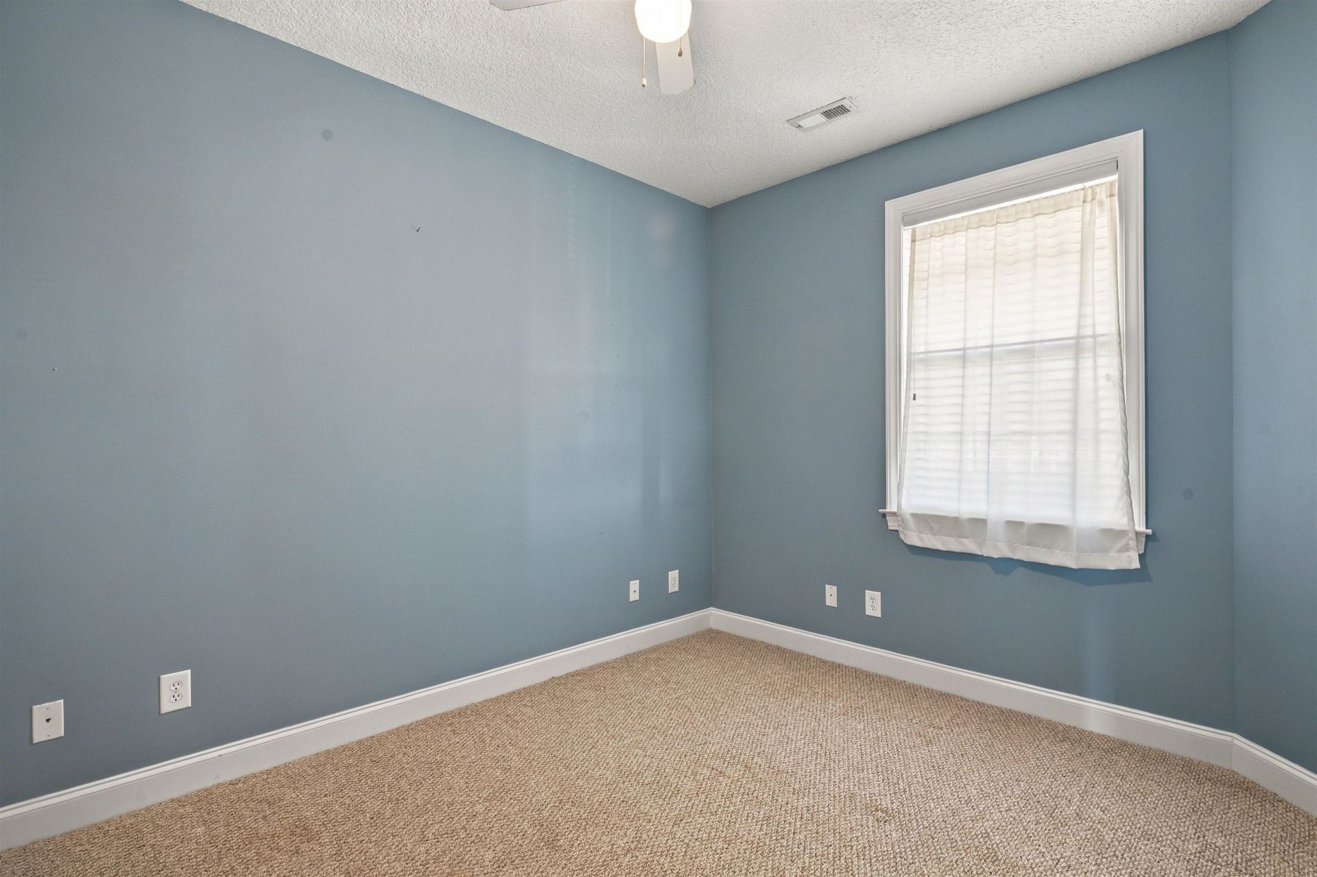 4503 West Harbour Ct.  Photo 7