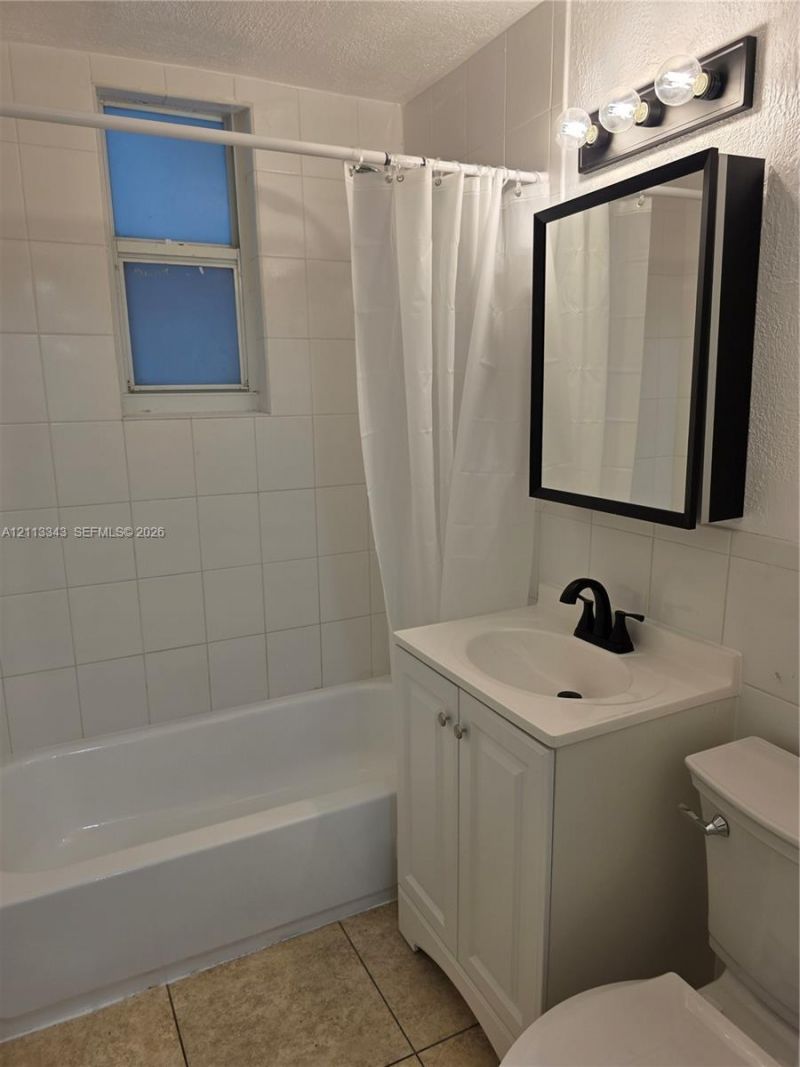 7207 Bay Dr , Unit 2, Miami Beach, FL 33141 Photo