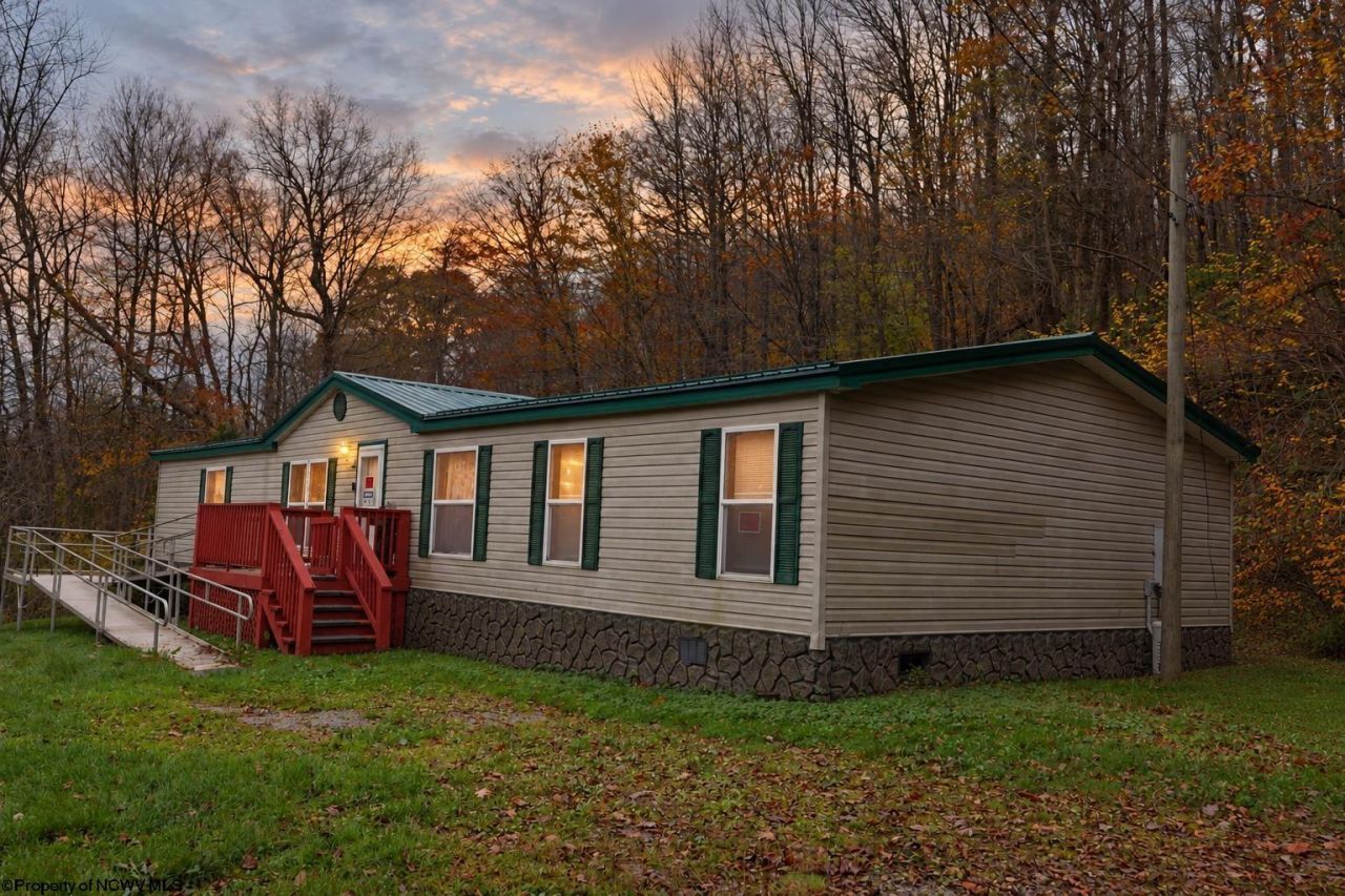 1104 Terra Alta Lake Road, Terra Alta, WV 26764 Main Photo