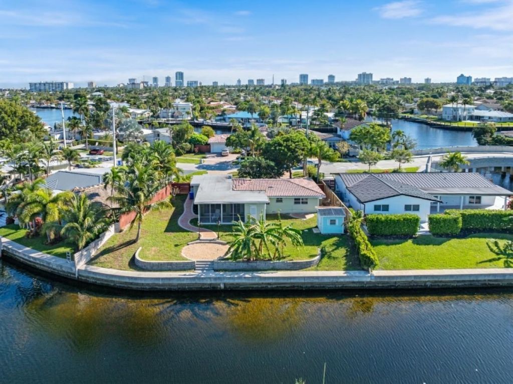 1001 SE 5th Avenue, Pompano Beach, FL 33060 Photo