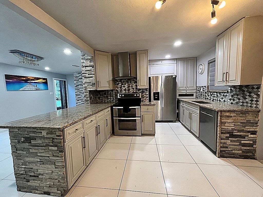 354 Tangerine Drive, Loxahatchee Groves, FL 33470 Photo