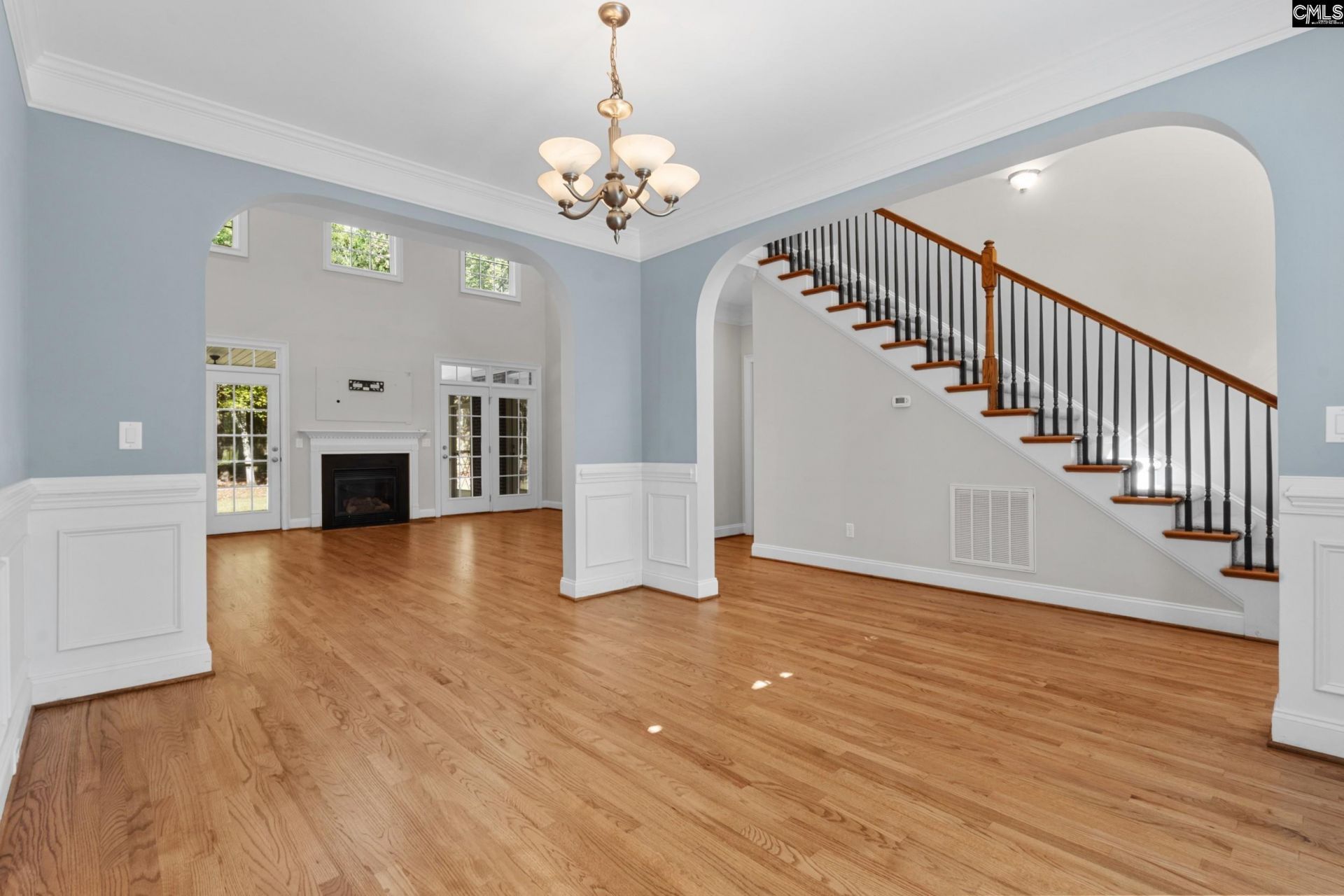 435 Ashwood Hill Drive  Photo 5