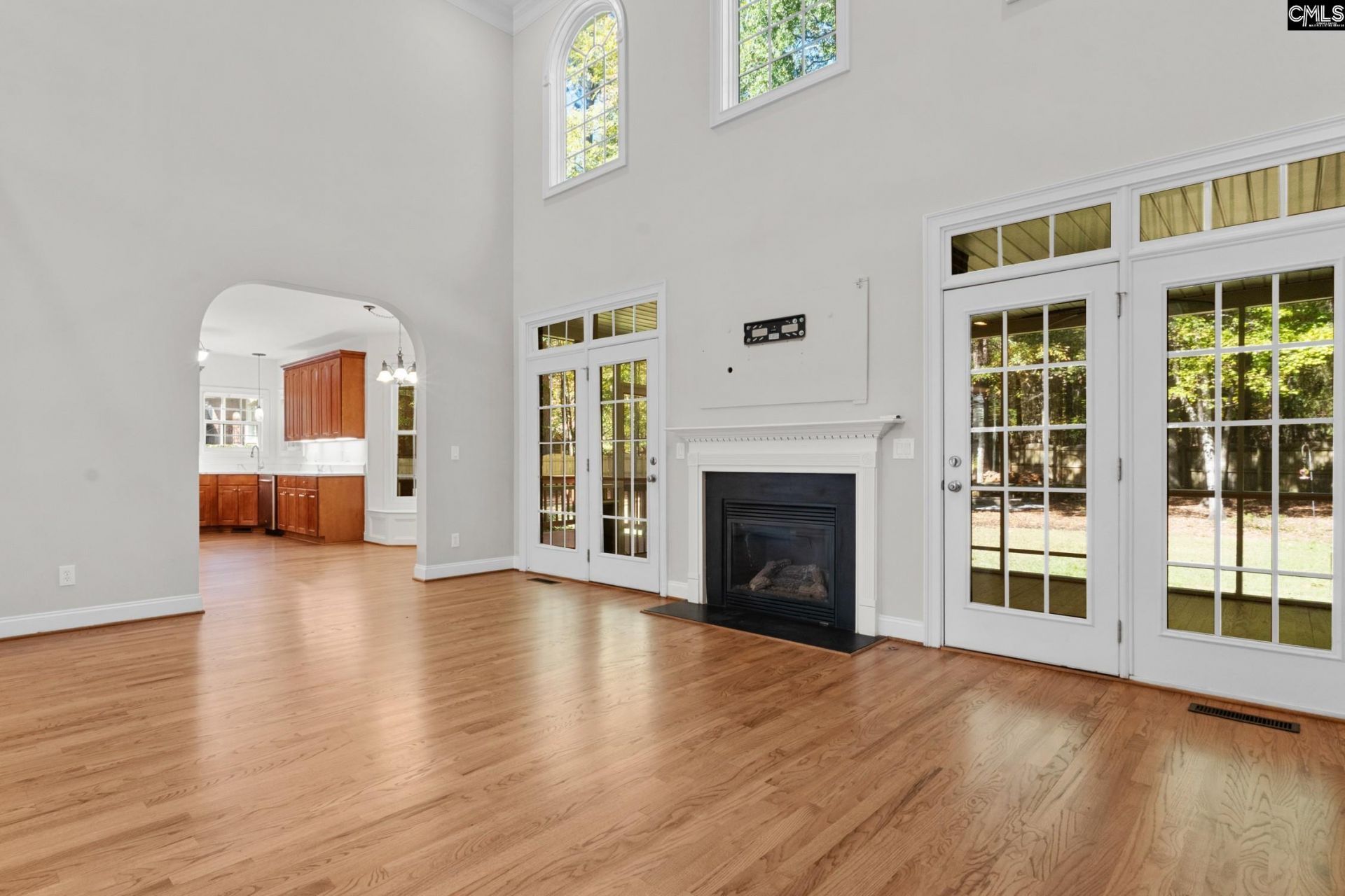435 Ashwood Hill Drive  Photo 6