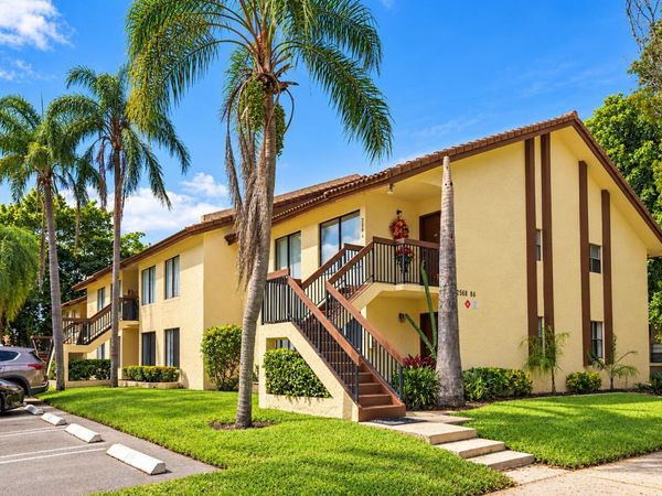 2572 RIVERSIDE Drive, Unit 413, Coral Springs, FL 33065
