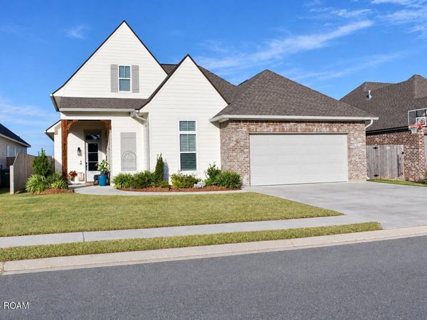107 Amsterdam Avenue , Youngsville, LA 70592