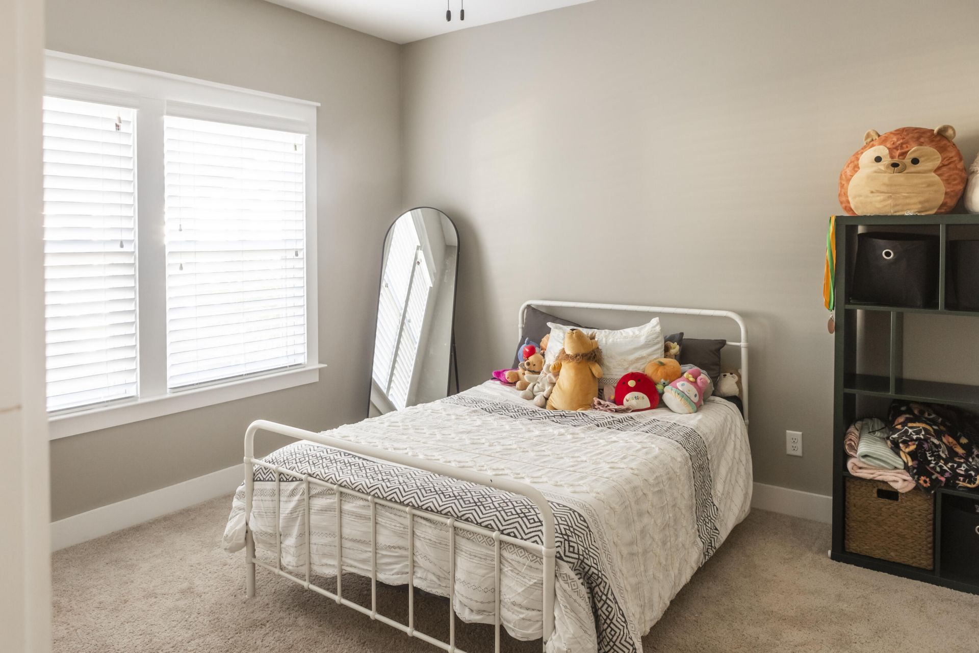 219 Warbler Way Photo 22