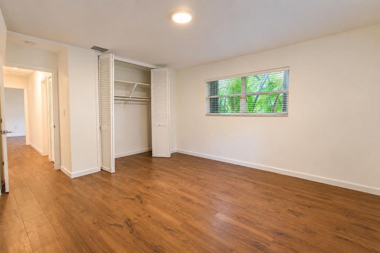 11890 SW 72nd Place, Pinecrest, FL 33156 Photo