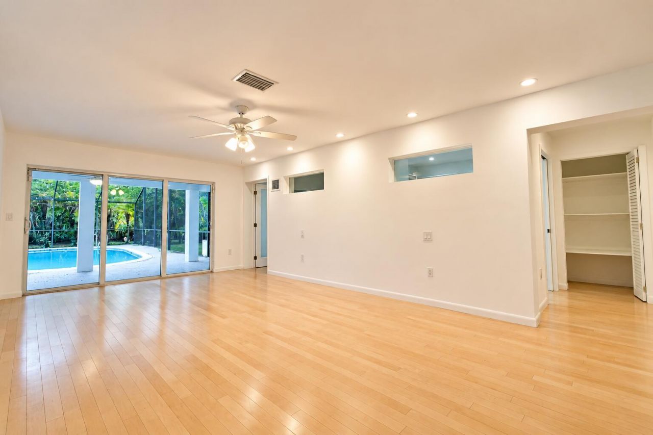 11890 SW 72nd Place, Pinecrest, FL 33156 Photo