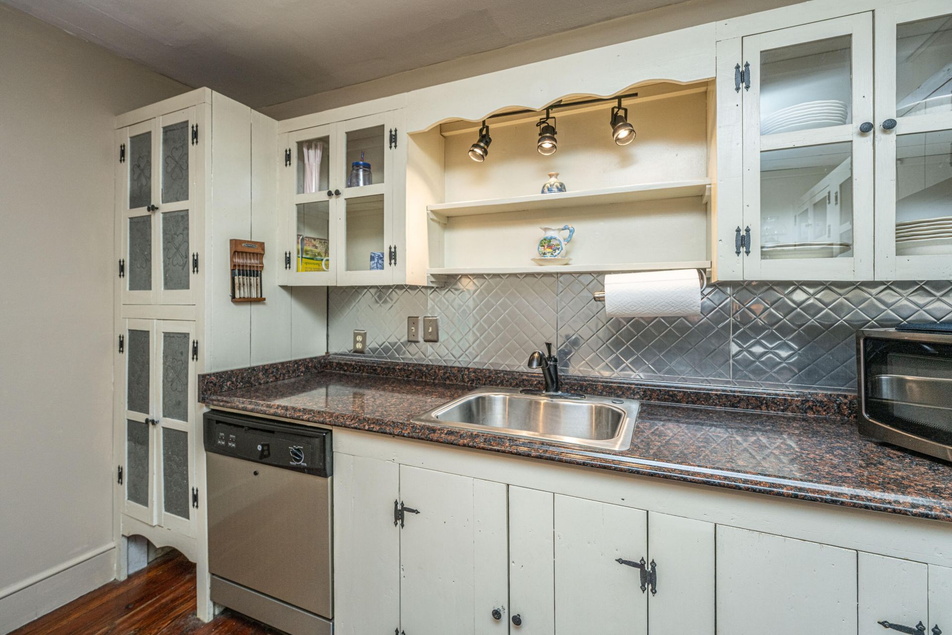 3279 Wire Road Photo 19