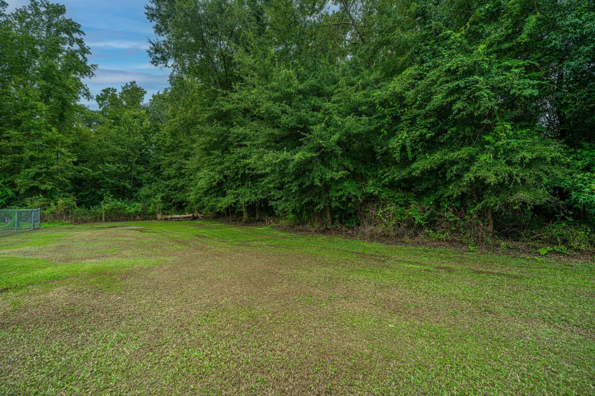 3279 Wire Road Photo 6
