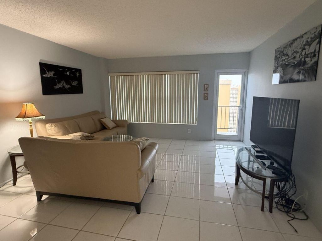 405 N Ocean Boulevard, Unit 1506, Pompano Beach, FL 33062 Photo