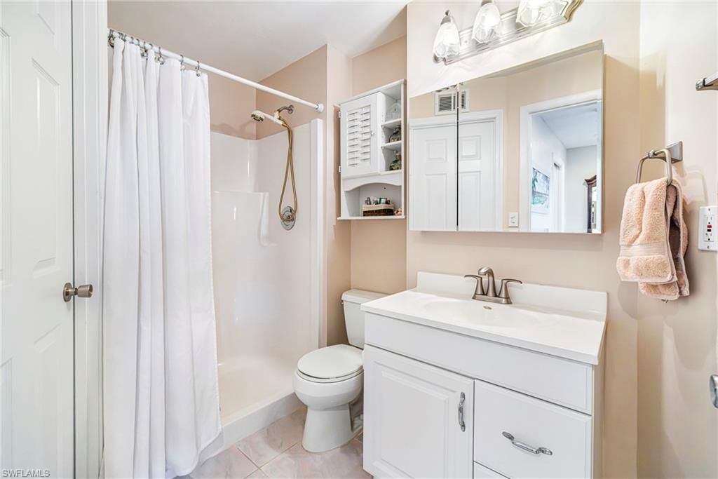 1721 SE 41st St , Cape Coral, FL 33904 Photo