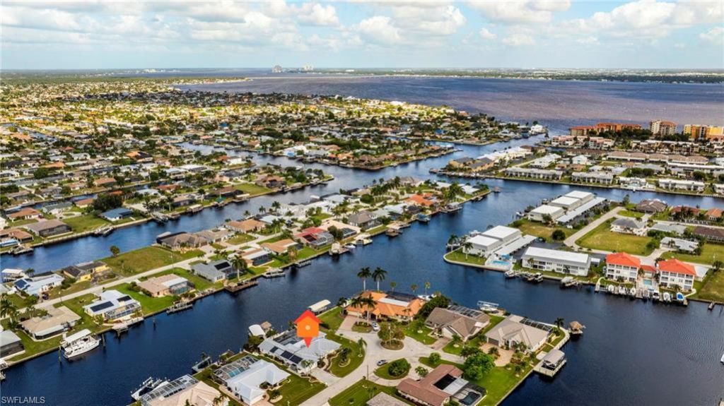 1721 SE 41st St , Cape Coral, FL 33904 Photo