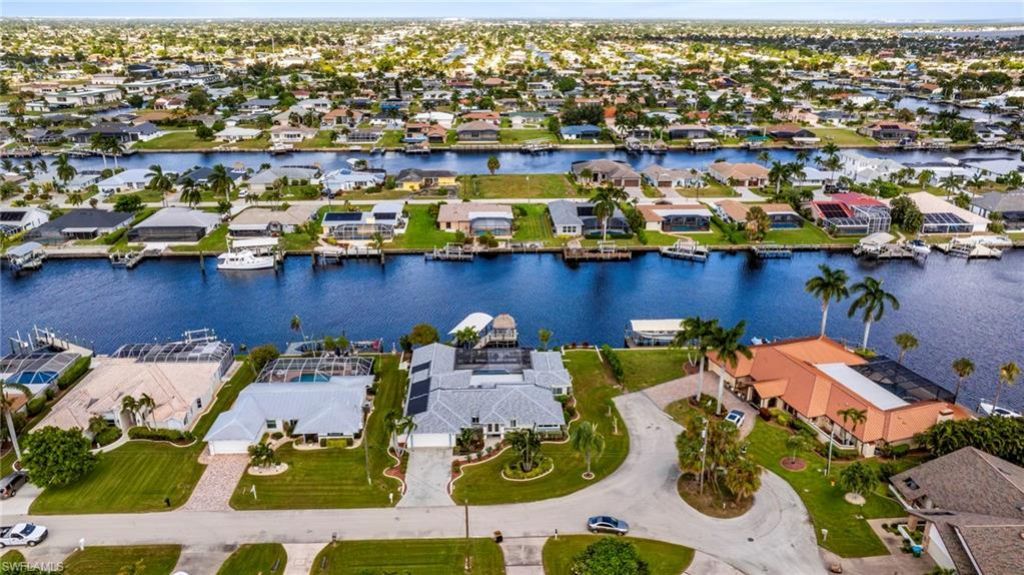 1721 SE 41st St , Cape Coral, FL 33904 Photo