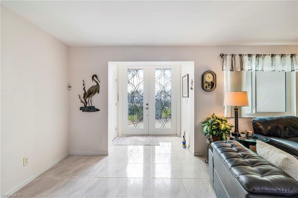 1721 SE 41st St , Cape Coral, FL 33904 Photo