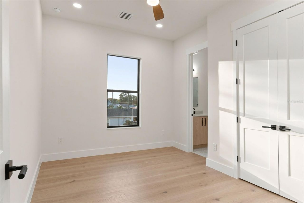 812 W Kentucky Avenue, Tampa, FL 33603 Photo