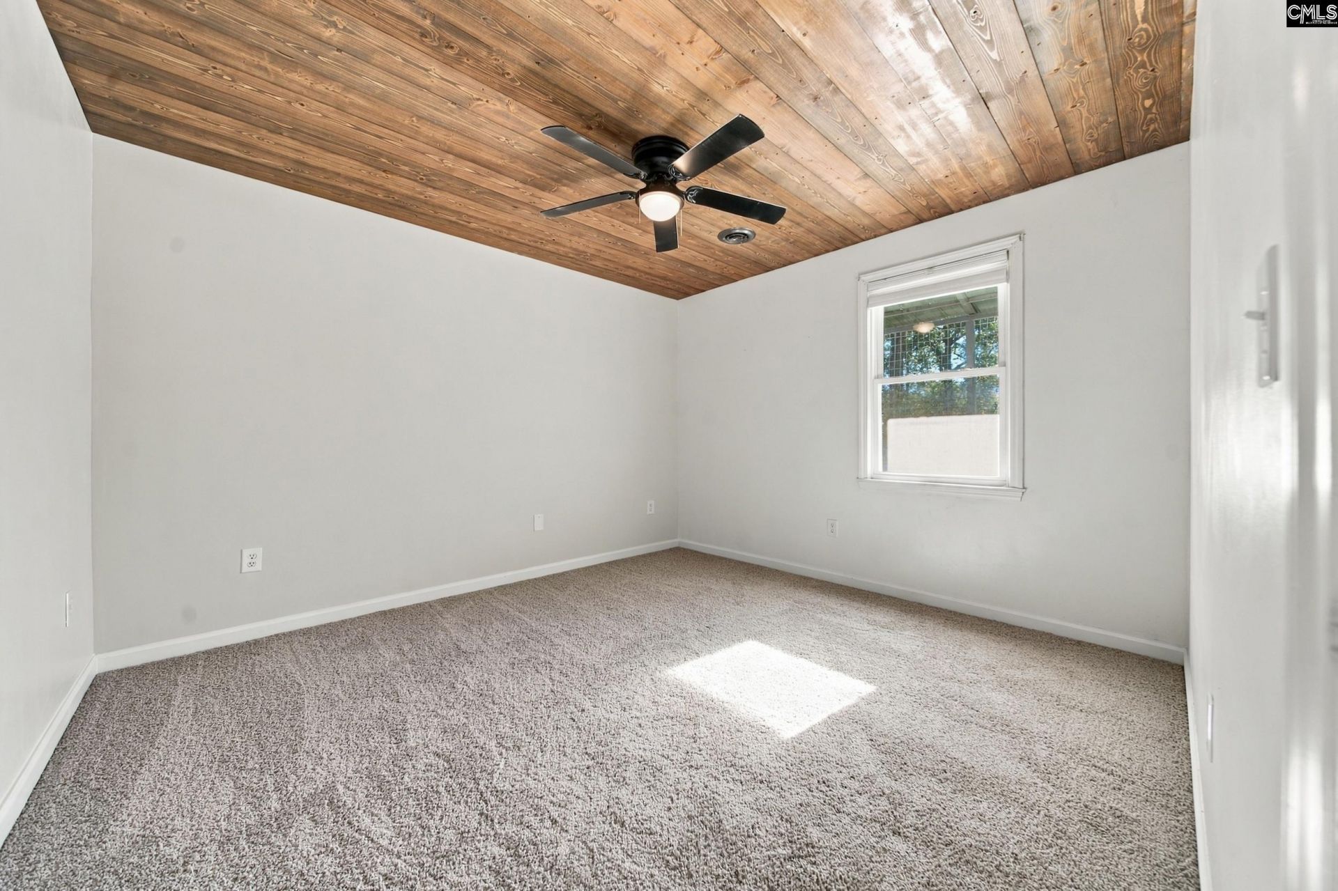 525 Foremost Drive  Photo 21