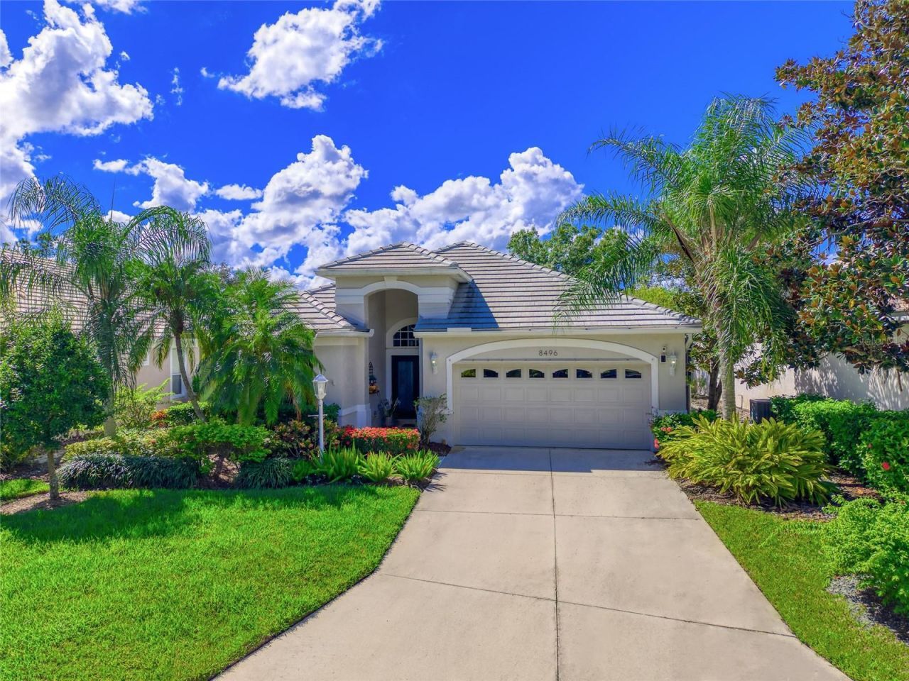 8496 Idlewood Court , Lakewood Ranch, FL 34202 Photo