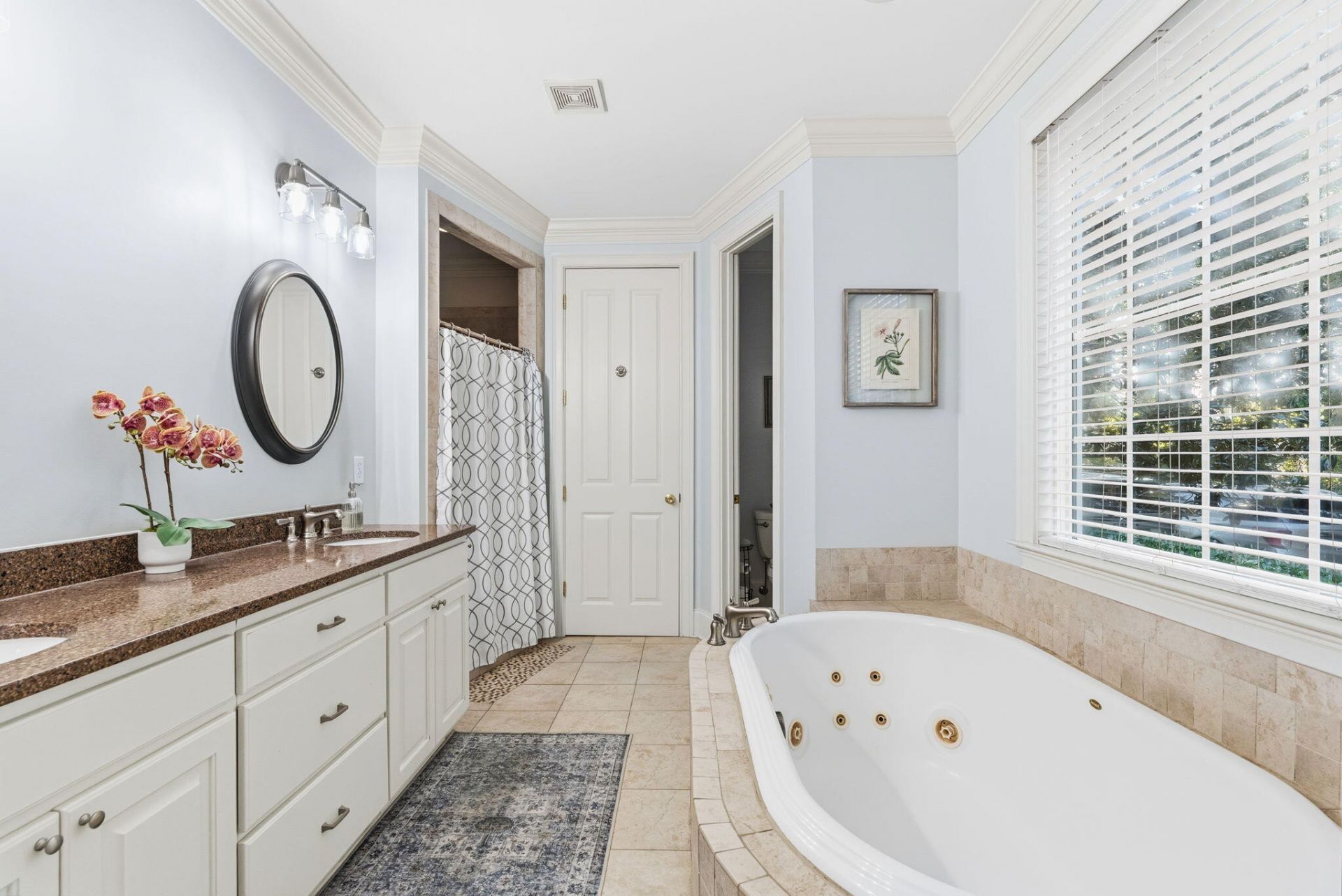 215 Summer Breeze Way Photo 10