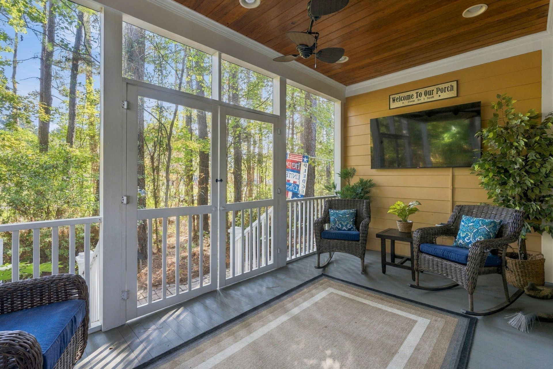 215 Summer Breeze Way Photo 16
