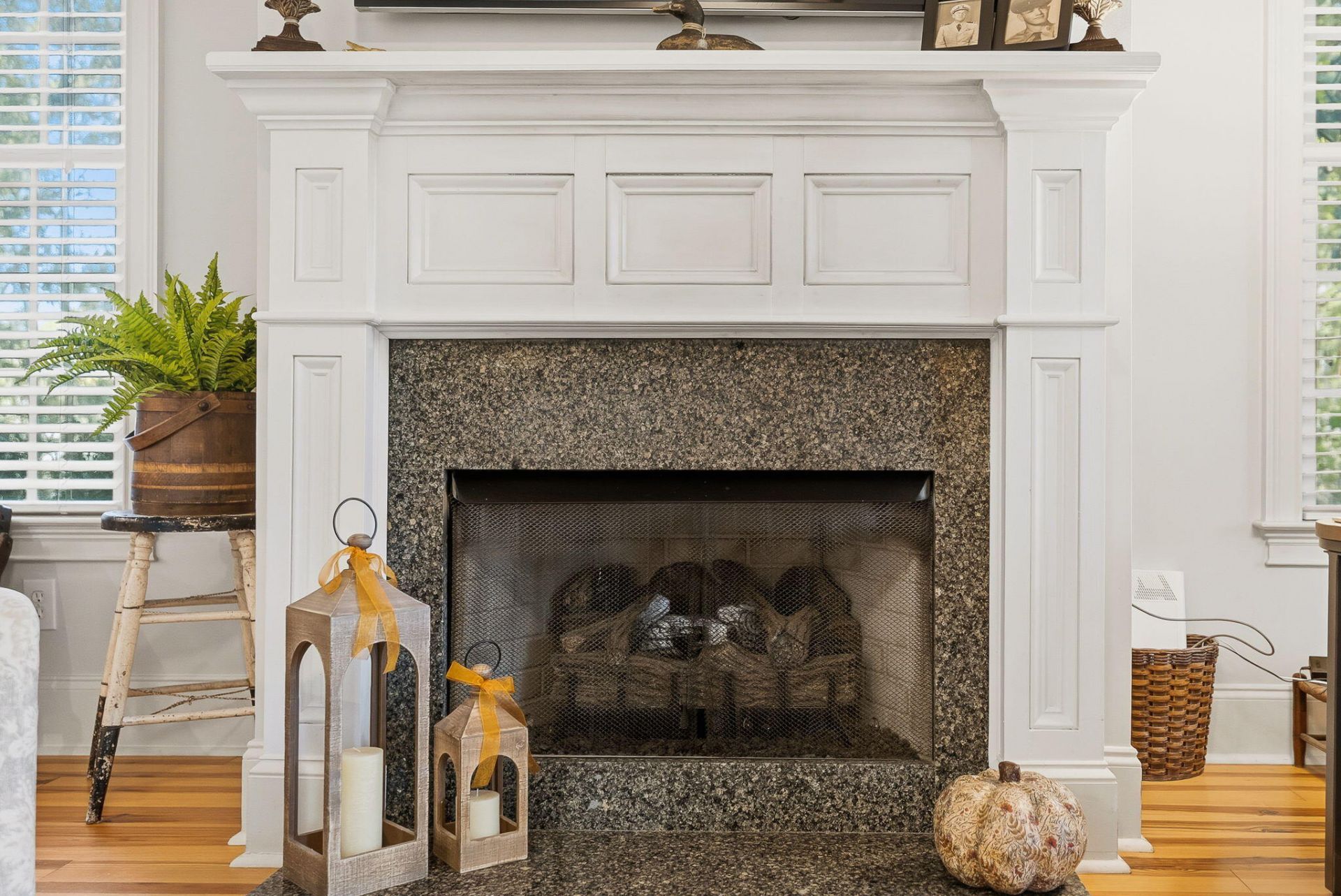 215 Summer Breeze Way Photo 26