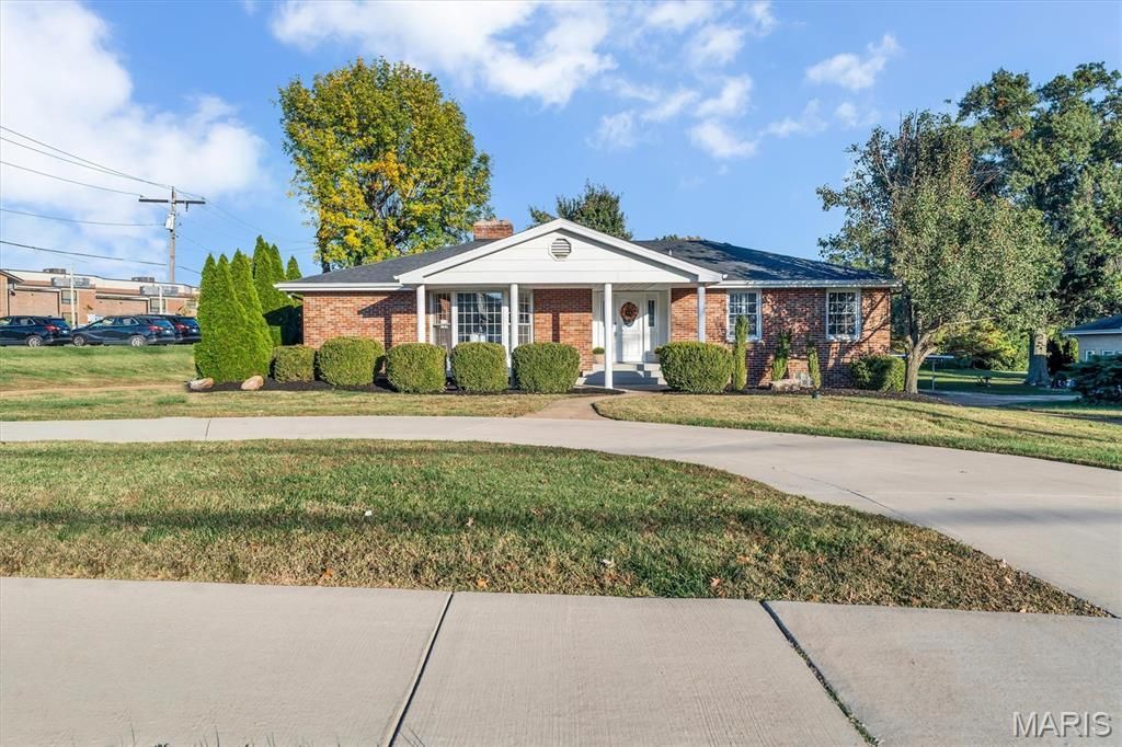 9812 Sappington Road , Unincorporated, MO 63128 Main Photo