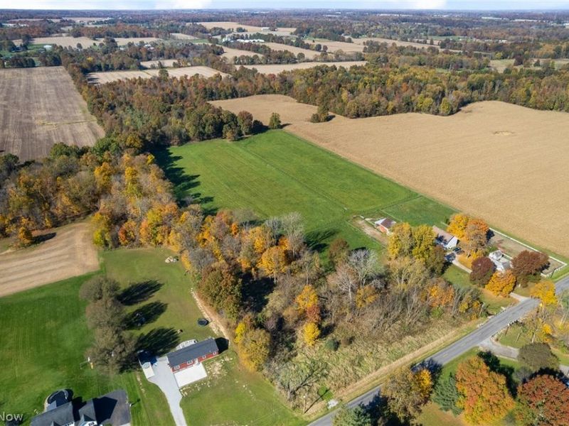 Franchester Road, Burbank, OH 44214 Photo 2