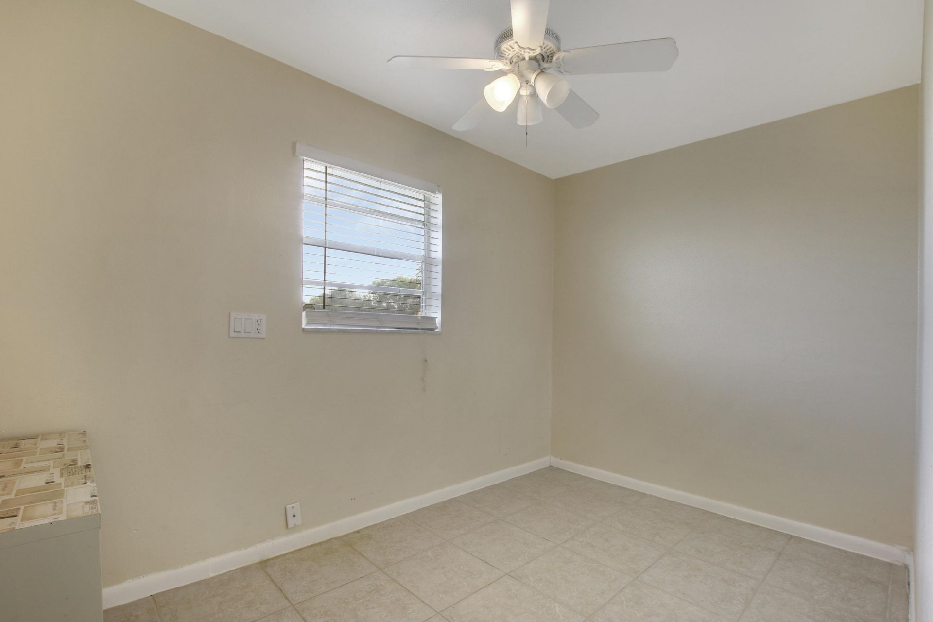 1931 Doffer Lane, North Palm Beach, FL 33408 Photo