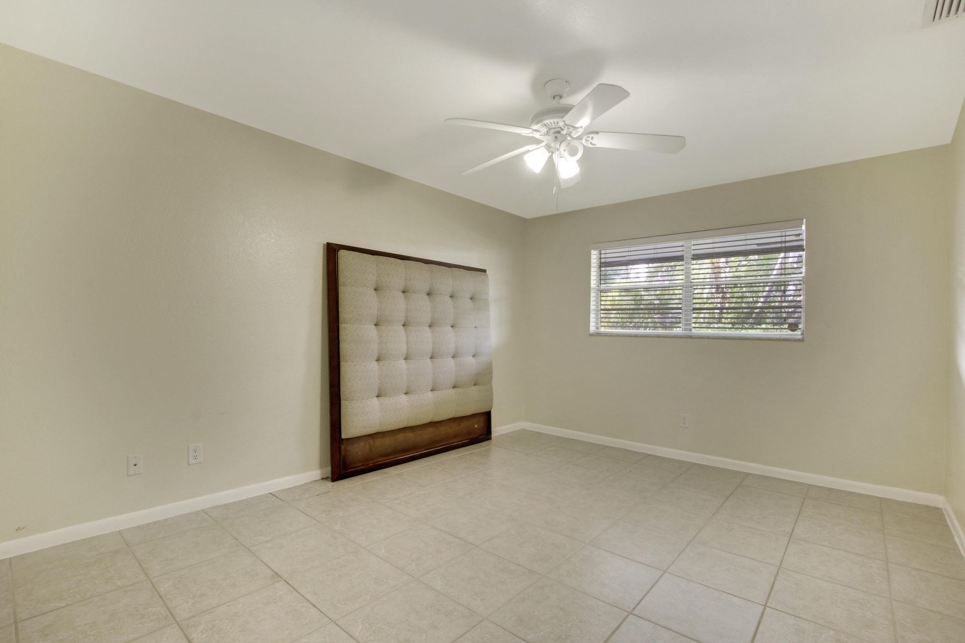 1931 Doffer Lane, North Palm Beach, FL 33408 Photo