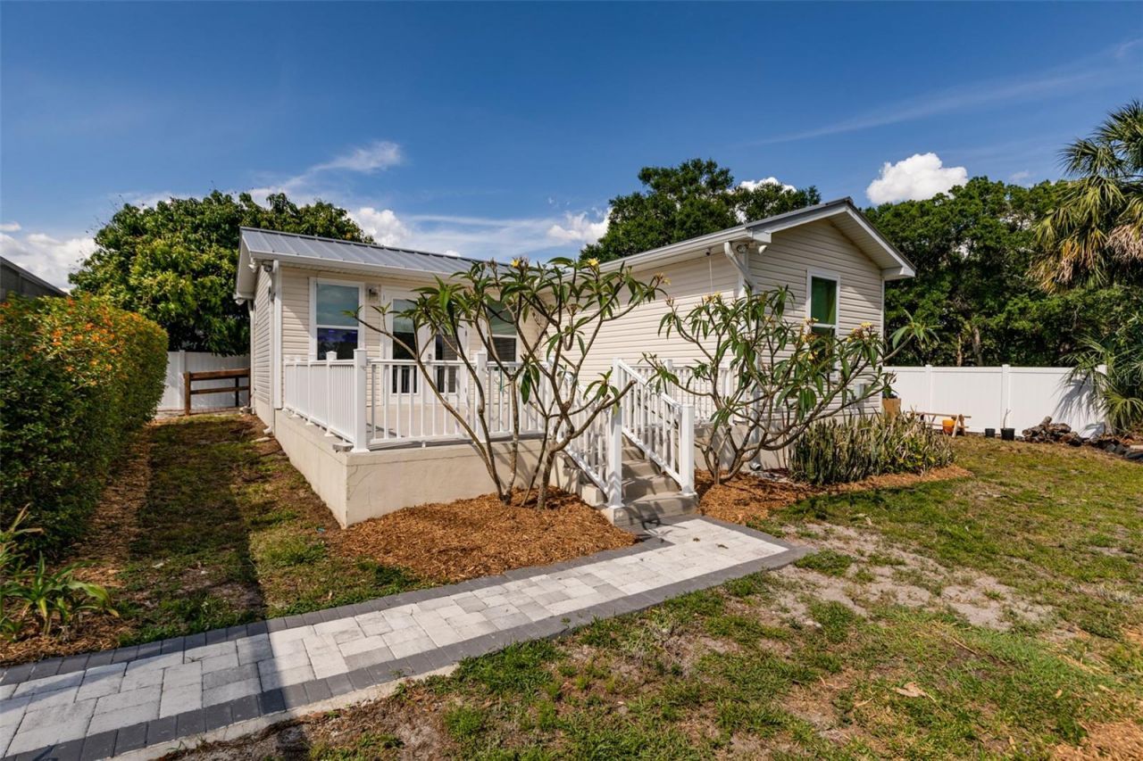 6914 S Wall Street, Tampa, FL 33616 Photo