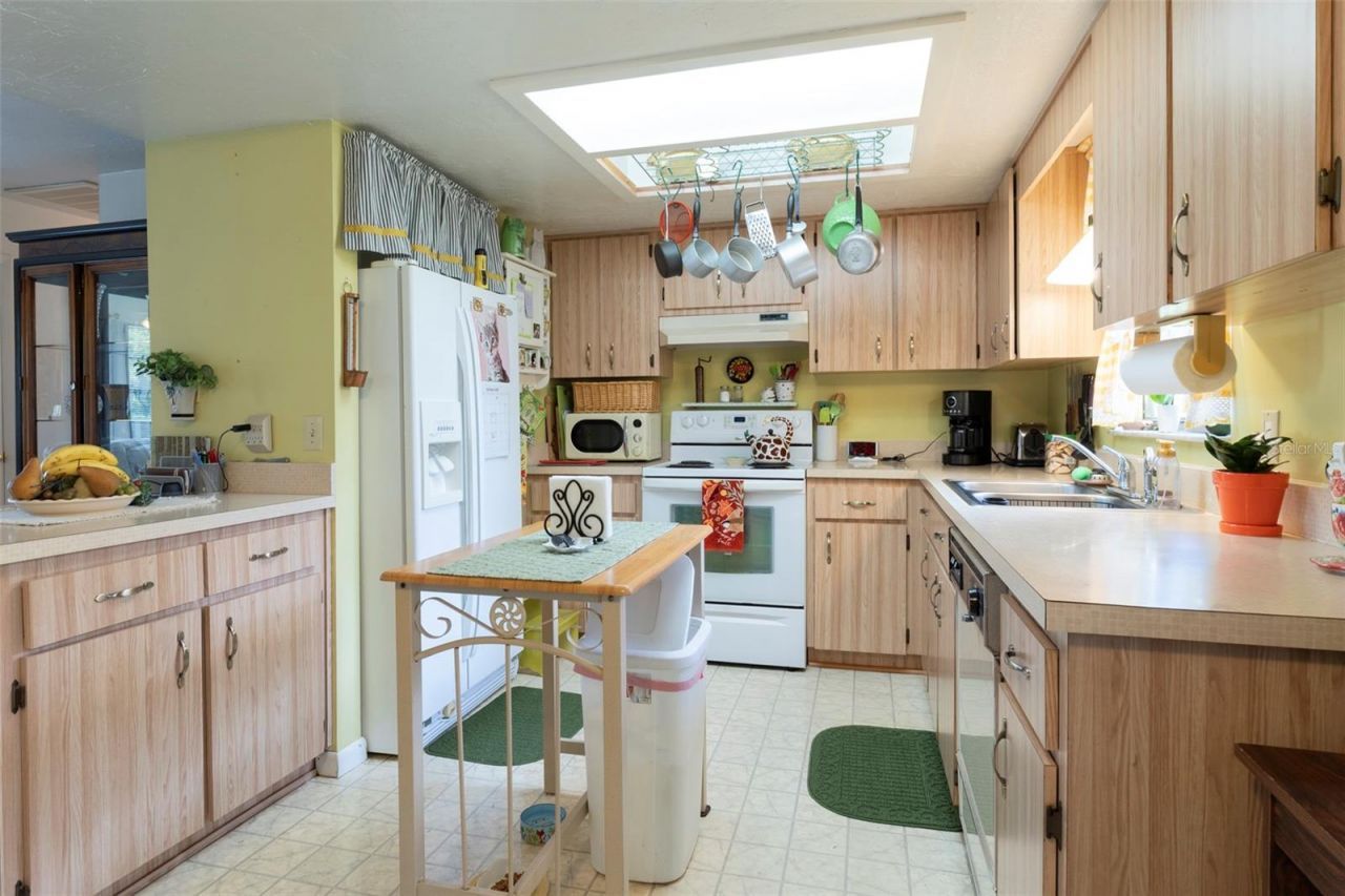 7206 W Matador Lane , Homosassa, FL 34446 Photo