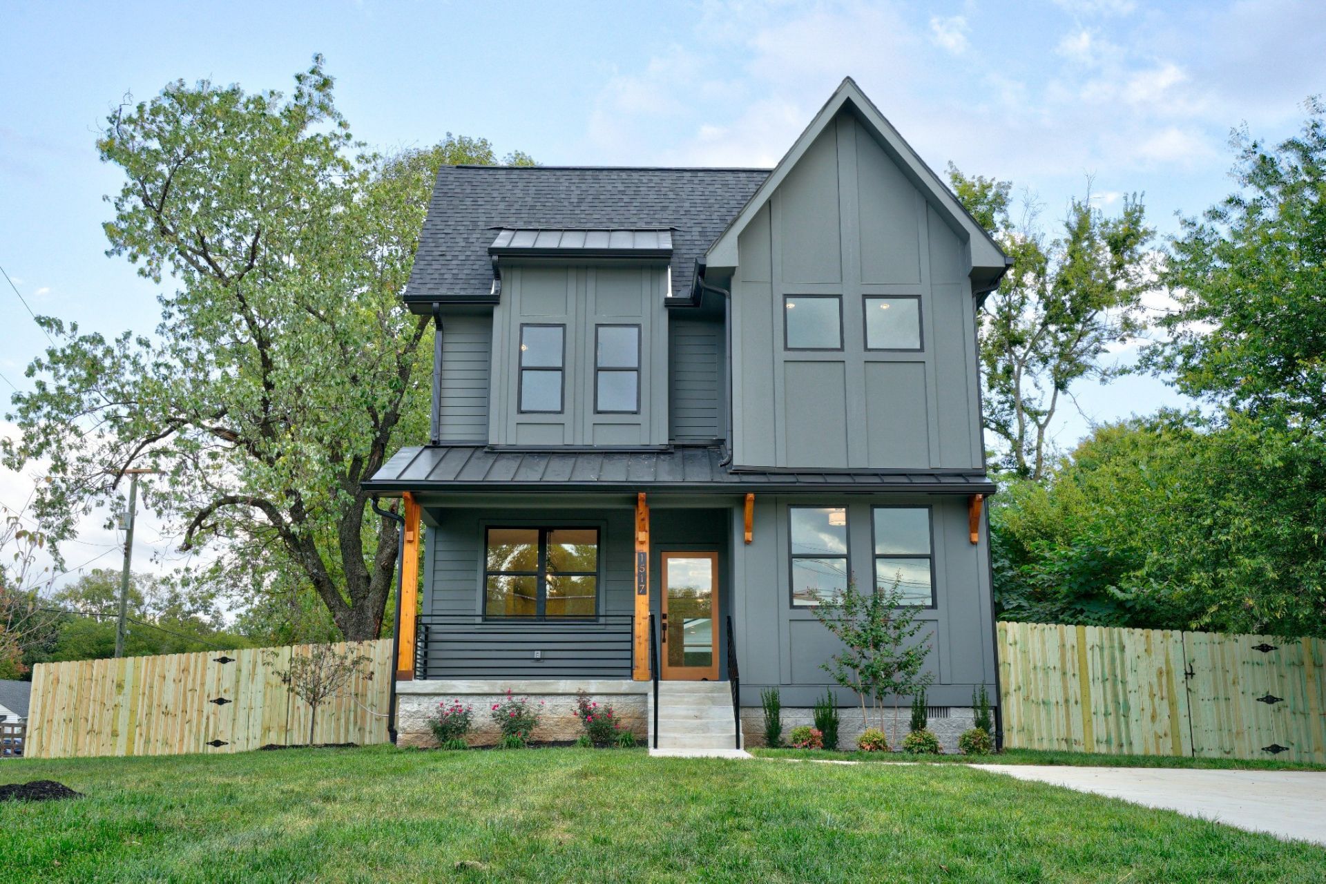 1517 Jones Ave , Nashville, TN 37207 Main Photo