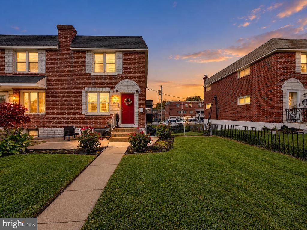 2038 HEATHER ROAD , FOLCROFT, PA 19032