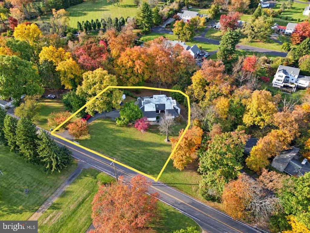 971 MOUNT EYRE ROAD , WASHINGTON CROSSING, PA 18977