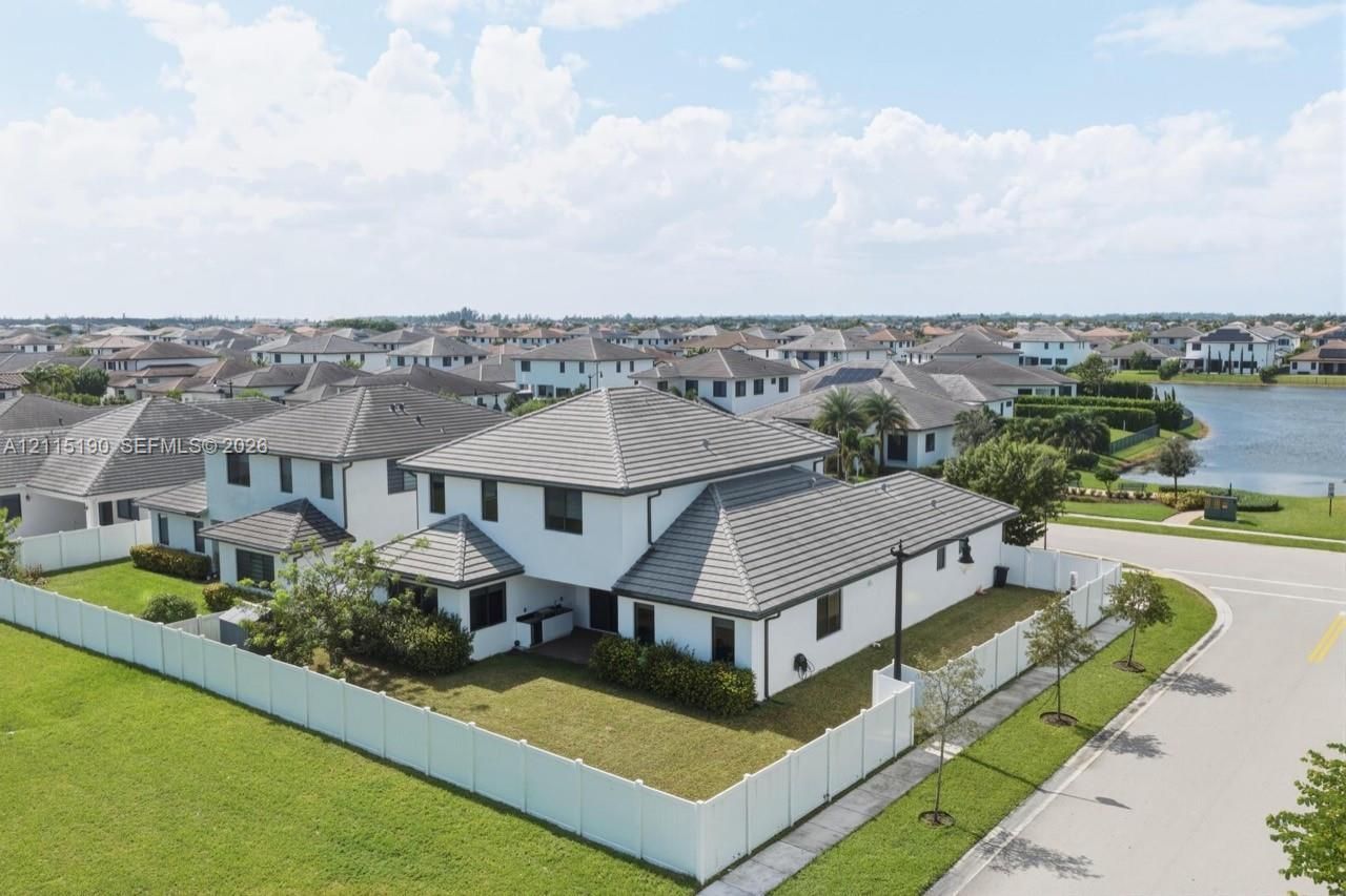 4209 SW 176th Ave, Miramar, FL 33029 Photo