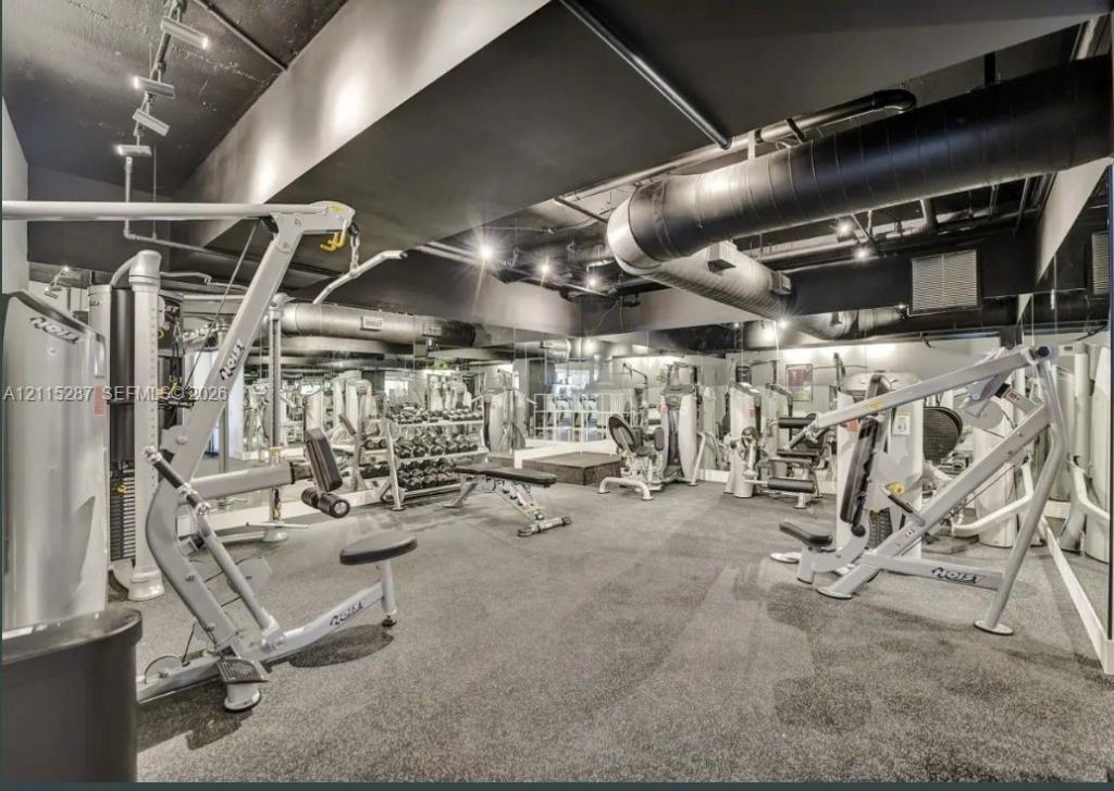 5225 Collins Ave , Unit 511, Miami Beach, FL 33140 Photo