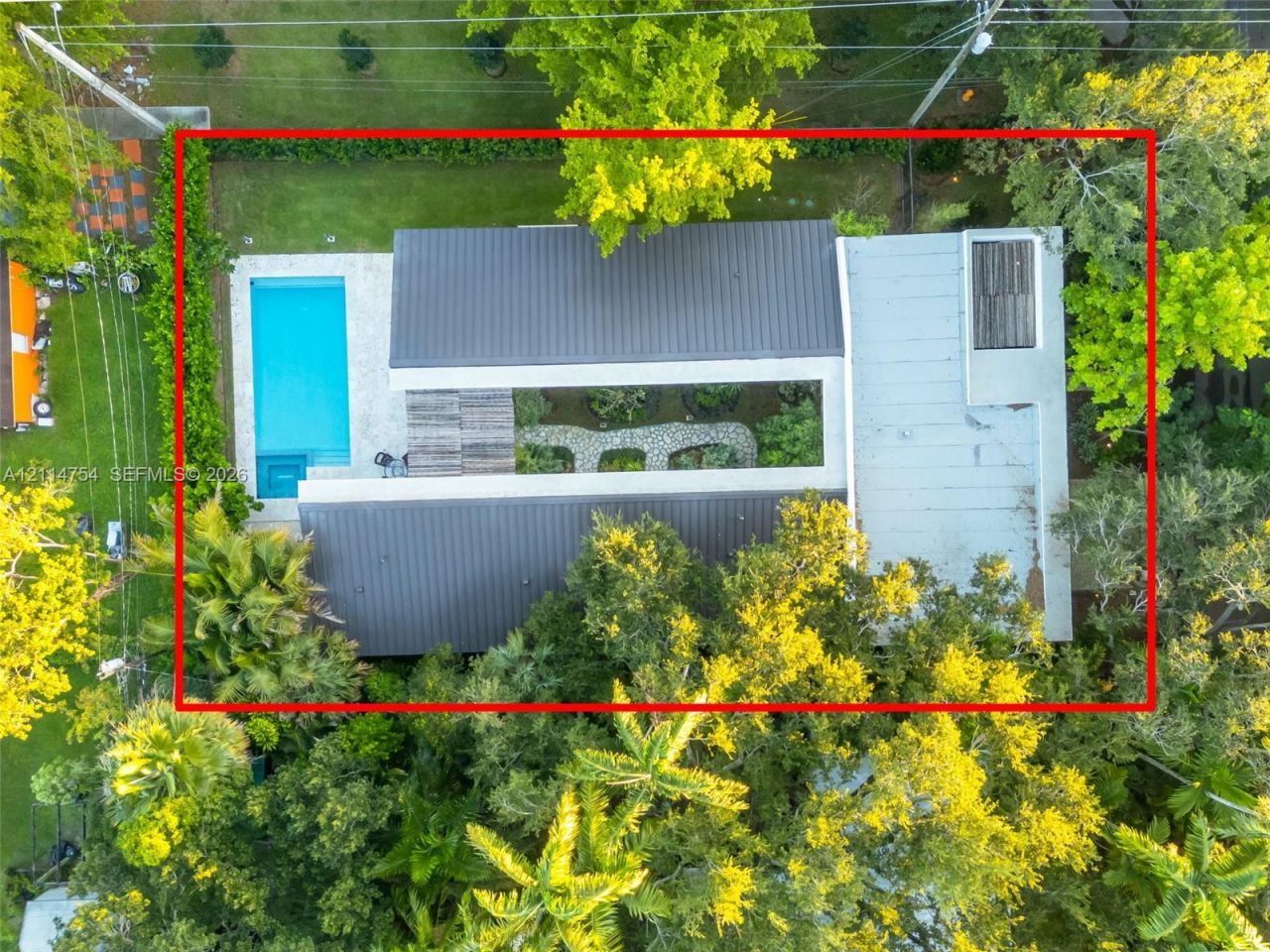 6731 SW 64th Ave , South Miami, FL 33143 Photo