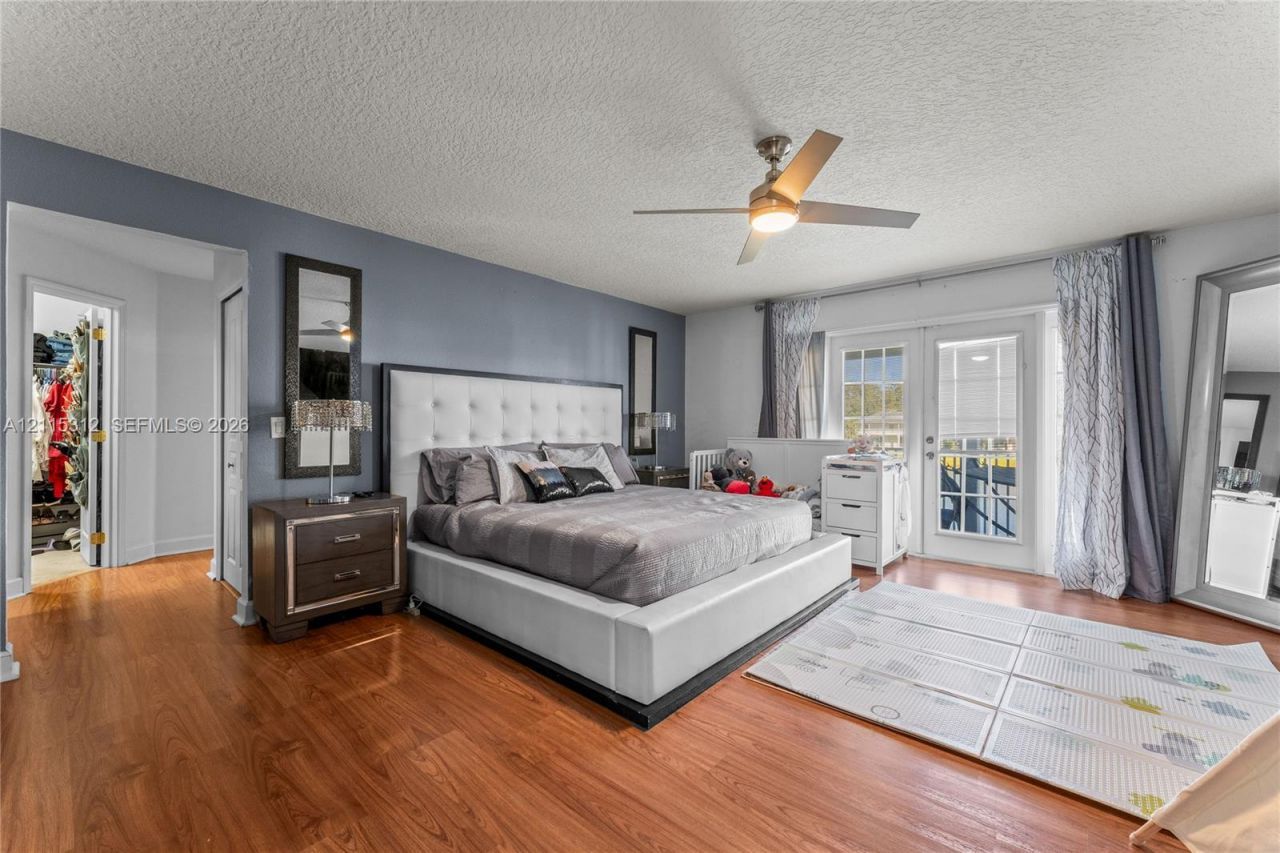 5975 Winchester Isle , Orlando, FL 32829 Photo