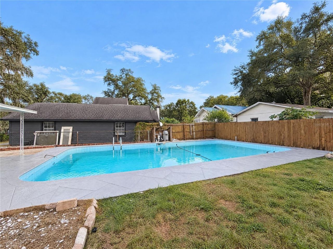 1713 Hillside Drive , Tampa, FL 33610 Photo