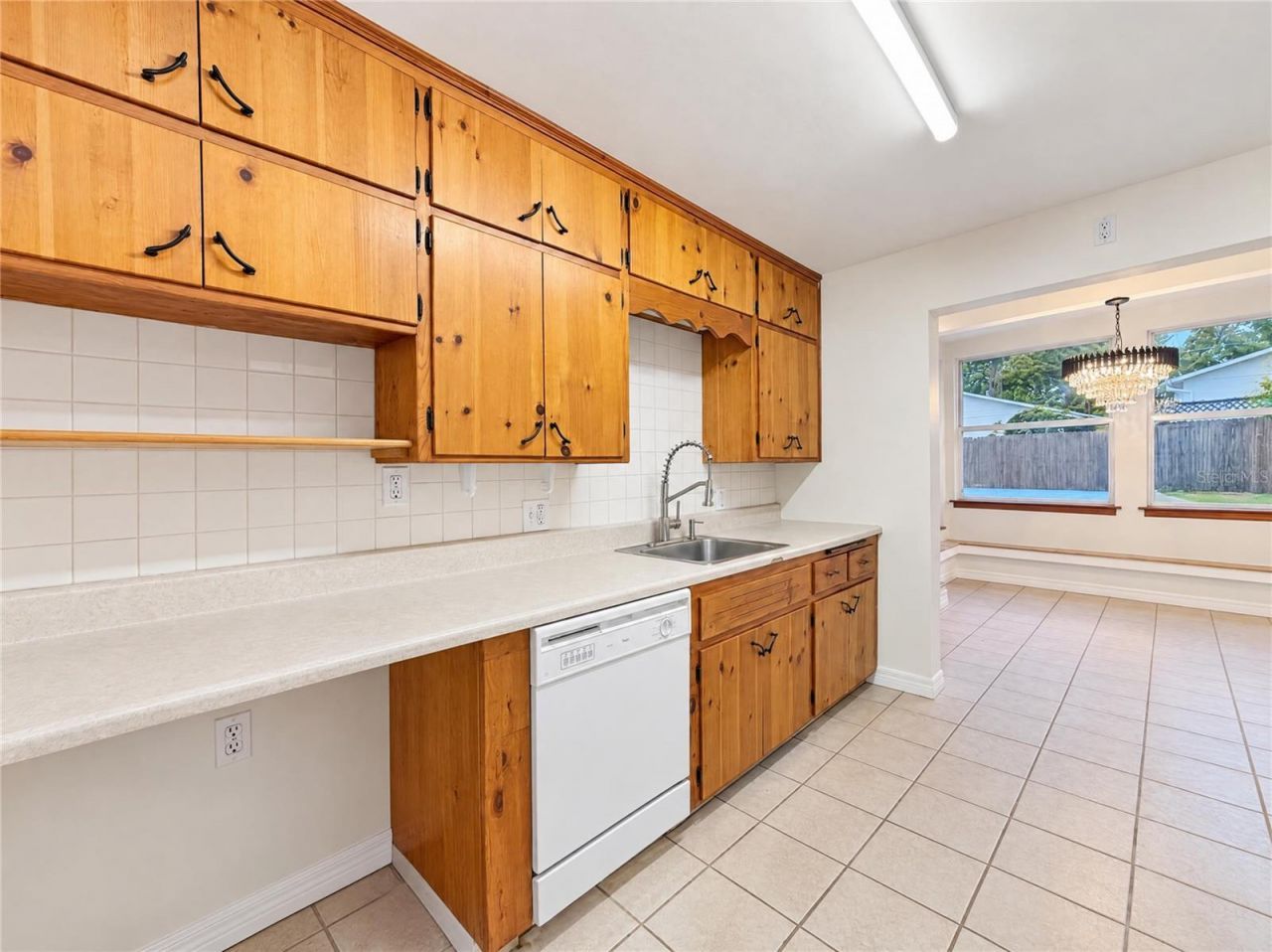 1713 Hillside Drive , Tampa, FL 33610 Photo