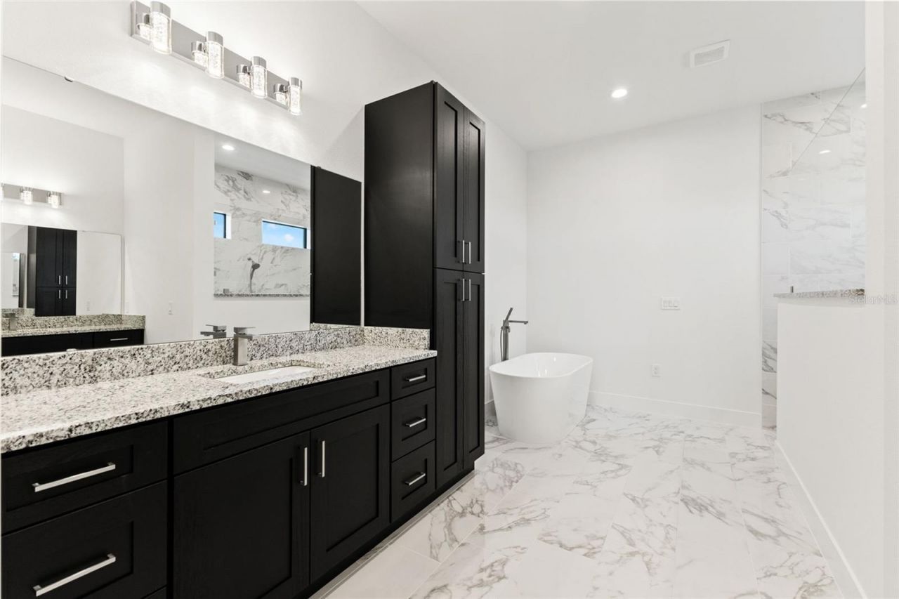 14282 Pine Straw Court, Dover, FL 33527 Photo