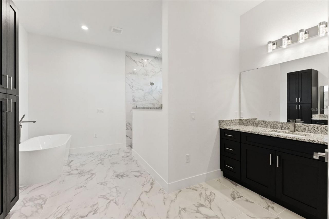 14282 Pine Straw Court, Dover, FL 33527 Photo