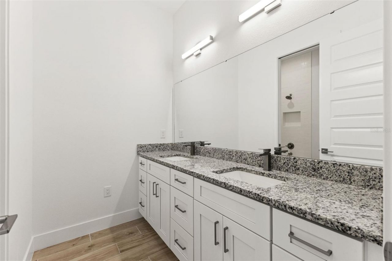 14282 Pine Straw Court, Dover, FL 33527 Photo