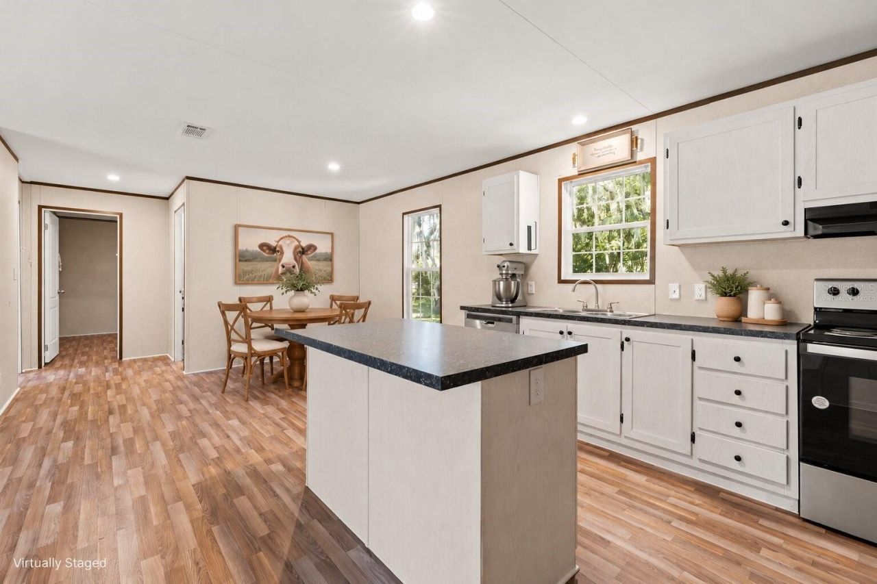 10127 George Smith Road , Lithia, FL 33547 Photo