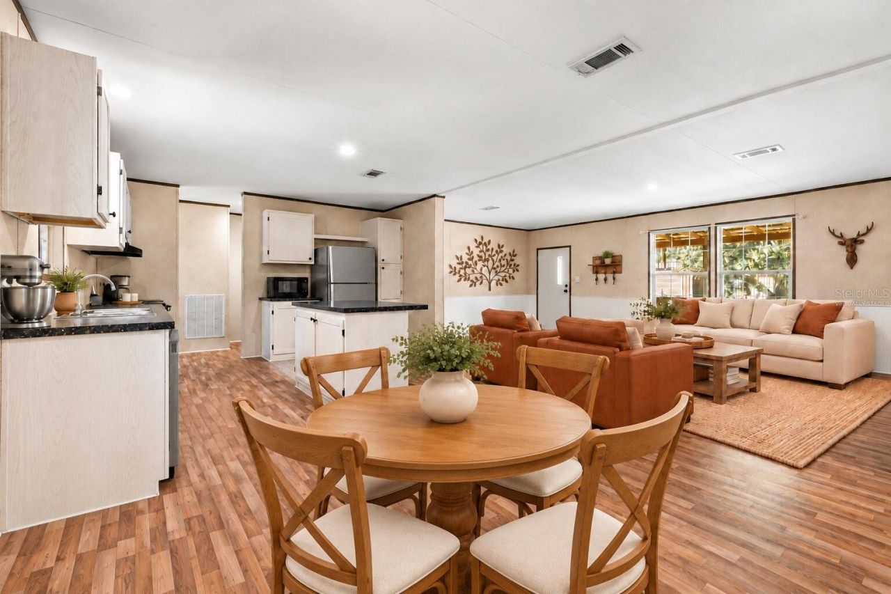 10127 George Smith Road , Lithia, FL 33547 Photo