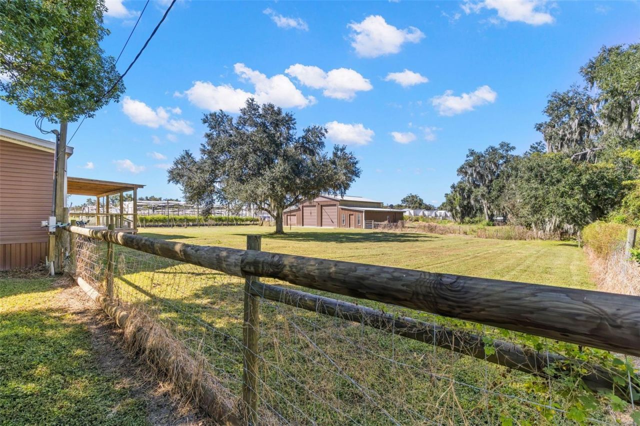 10127 George Smith Road , Lithia, FL 33547 Photo