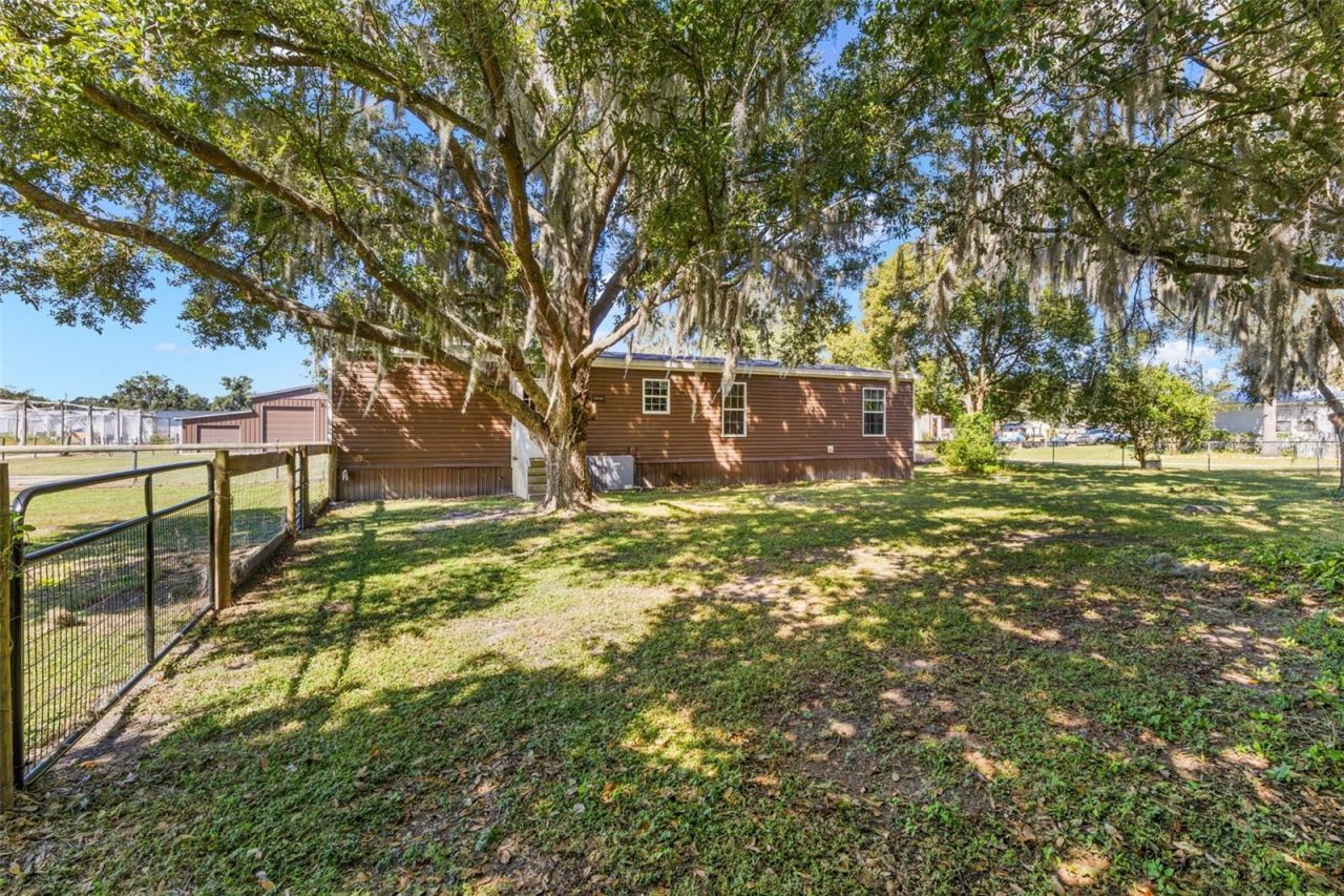 10127 George Smith Road , Lithia, FL 33547 Photo